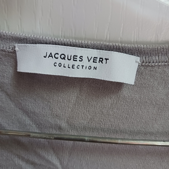 Beautiful, silver/grey Cardigan - Picture 5 of 6